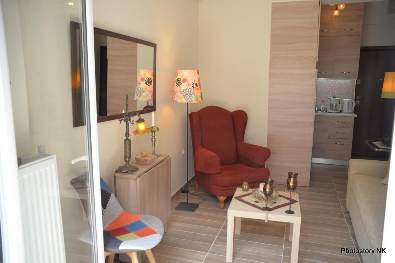 Kynosargous Square'S Apartment Athena Bagian luar foto